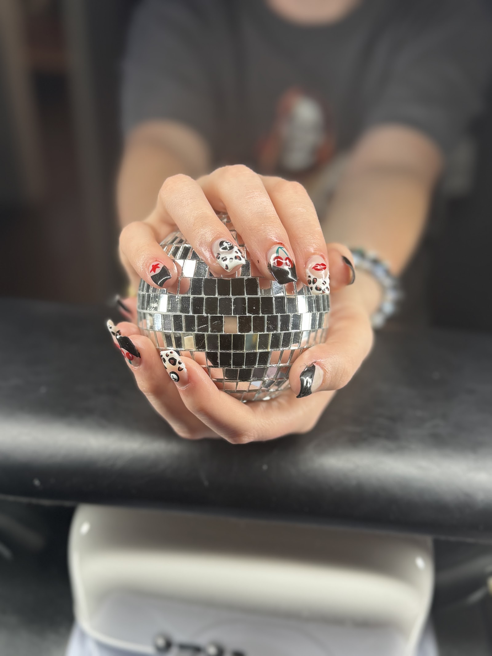 Mod Nails nail photo 5